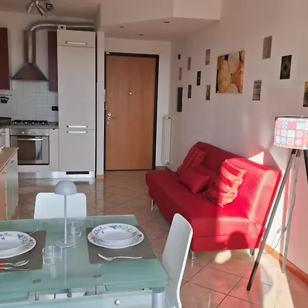 Апартаменты Apartmento Casa 48 - - San Raffaele