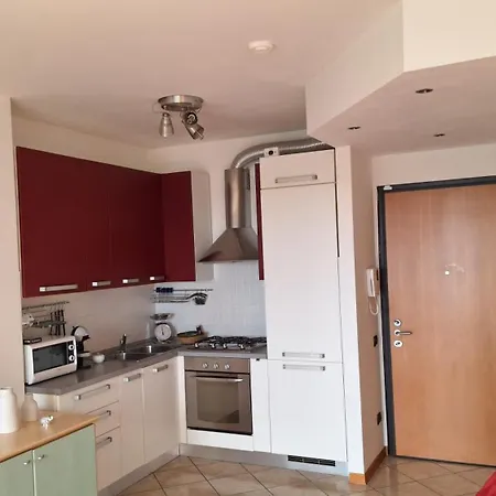 Apartmento Casa 48 - - San Raffaele Милан